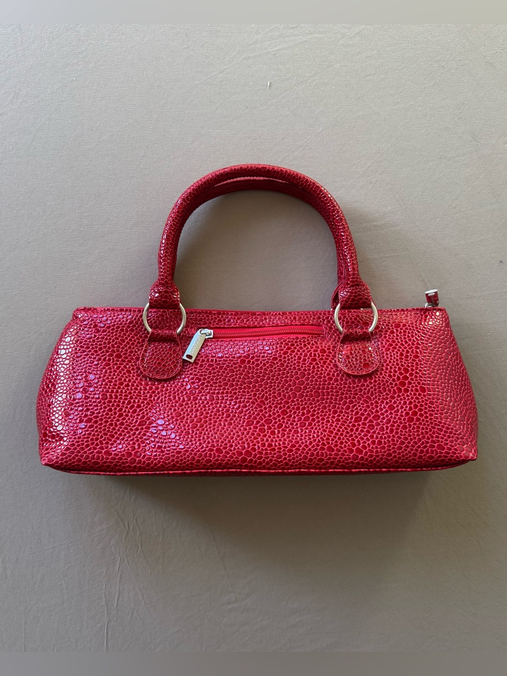 Primeware Inc. insulated wine clutch purse